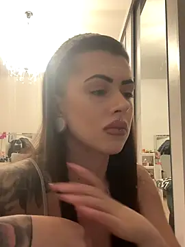 Barbie 1312 online show from 11/15/25, 03:08