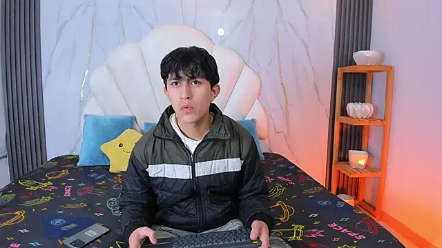 hoot booys  online show from 04/20/26, 09:27