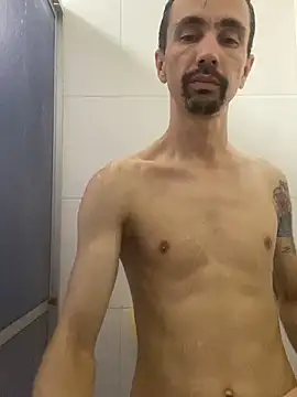 leozin01 online show from 03/26/26, 11:21