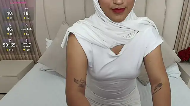 Snapshot of Aziz_daud chatting on 10/23/25, 12:48 Aziz daud online show from 10/23/25, 12:48