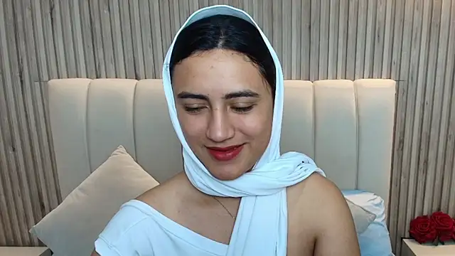 Snapshot of Aziz_daud chatting on 10/27/25, 12:31 Aziz daud online show from 10/27/25, 12:31