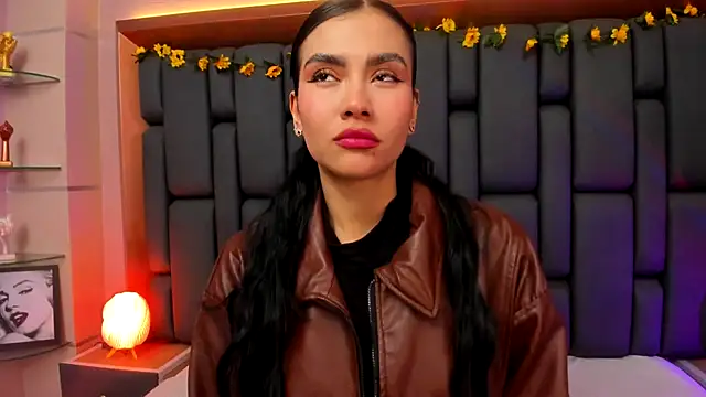 TanyaBello online show from 11/22/25, 01:43