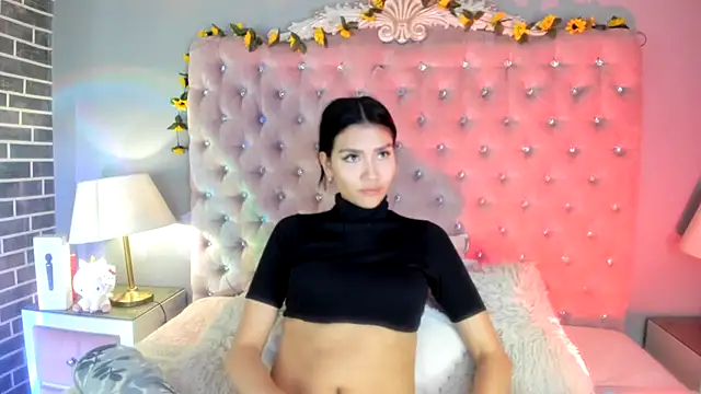 Snapshot of TanyaBello chatting on 06/23/26, 04:43 TanyaBello online show from 06/23/26, 04:43