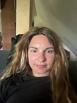 kinkysarahx online show from 06/21/26, 10:18