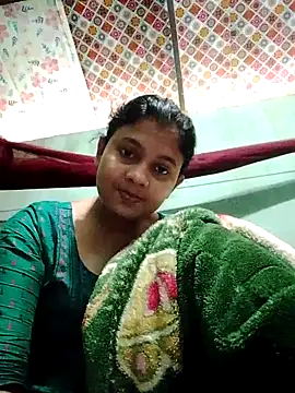 sexylive1100 online show from 10/18/25, 04:37