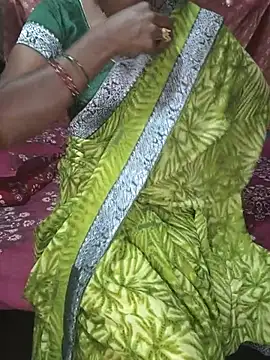 Snapshot of sarika-telugu chatting on 07/31/26, 04:45 sarika-telugu online show from 07/31/26, 04:45