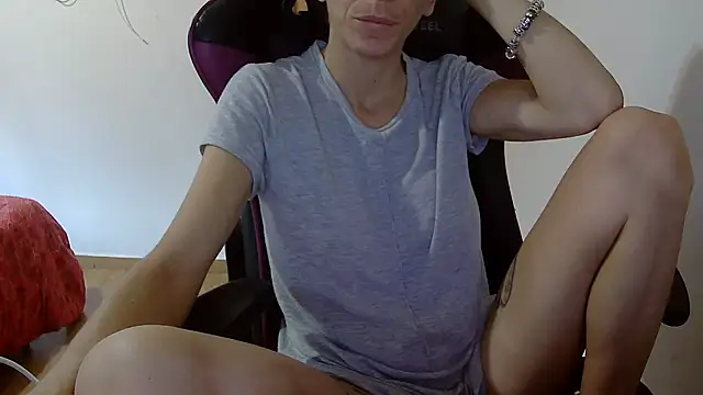 vampirosaxh online show from 10/19/25, 11:00