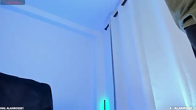 AlanRose01 online show from 12/20/25, 12:45