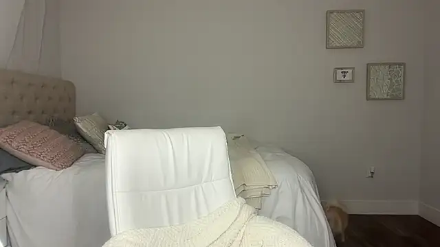 Amberjayxox0 online show from 11/07/25, 01:05