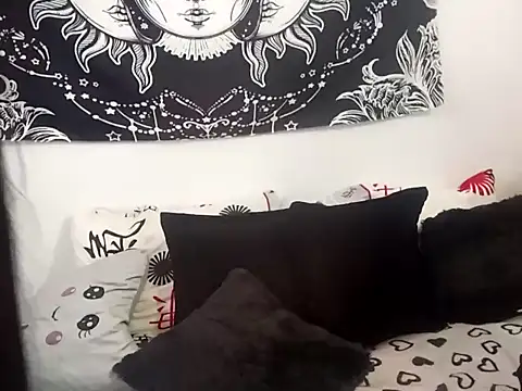 emily n abby online show from 10/20/25, 12:27