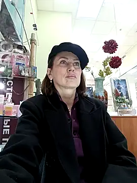 Luna 7777 online show from 03/21/26, 11:48