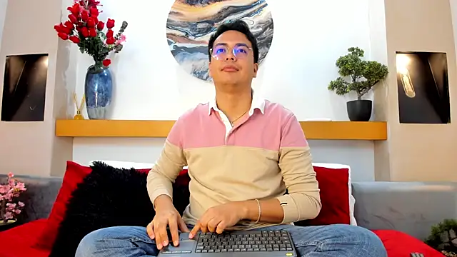 JohnBelRose online show from 11/04/25, 07:46