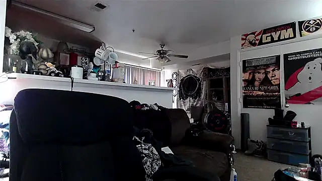 Snapshot of biggerisbetter12 chatting on 01/18/26, 08:56 biggerisbetter12 online show from 01/18/26, 08:56