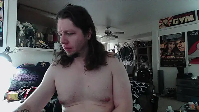 Snapshot of biggerisbetter12 chatting on 02/02/26, 08:29 biggerisbetter12 online show from 02/02/26, 08:29