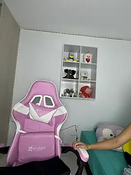  Alicee 1 online show from 05/20/26, 12:28