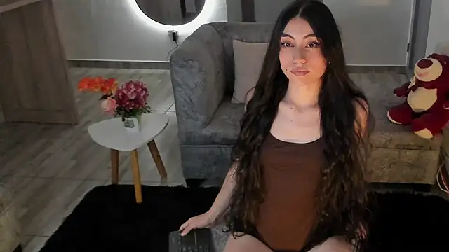 Snapshot of BritanyLnx chatting on 04/13/26, 12:16 BritanyLnx online show from 04/13/26, 12:16