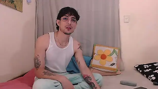 Gaia 16 online show from 02/19/26, 05:53