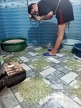 Snapshot of Chmdiemd chatting on 01/18/26, 07:45 Chmdiemd online show from 01/18/26, 07:45