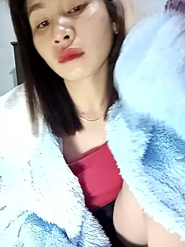 Snapshot of Chmdiemd chatting on 01/18/26, 10:46 Chmdiemd online show from 01/18/26, 10:46