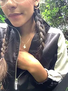 elegant  rouse online show from 04/05/26, 09:45