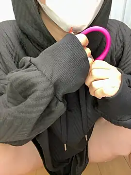 sakina-07 online show from 10/24/25, 02:13