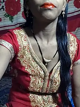 Itz Aisha   online show from 11/20/25, 10:37