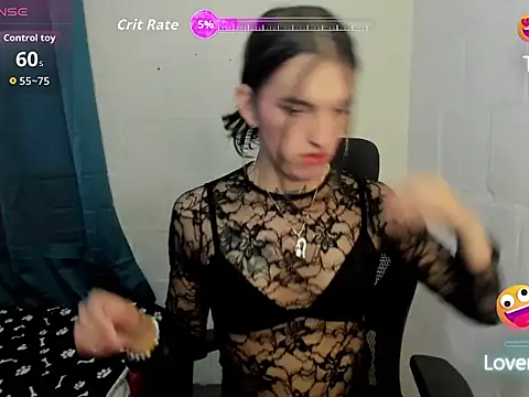 Scarlett crastrawberry online show from 05/20/26, 12:44