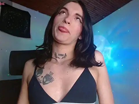 Scarlett crastrawberry online show from 06/14/26, 09:22