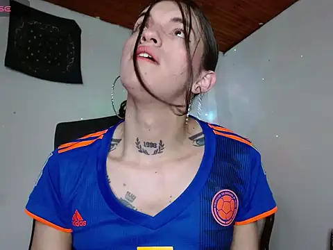 Scarlett crastrawberry online show from 07/07/26, 02:43