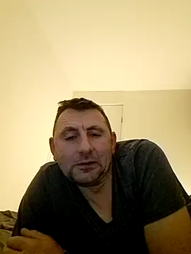 Snapshot of Sasa19790 chatting on 10/24/25, 04:58 Sasa19790 online show from 10/24/25, 04:58