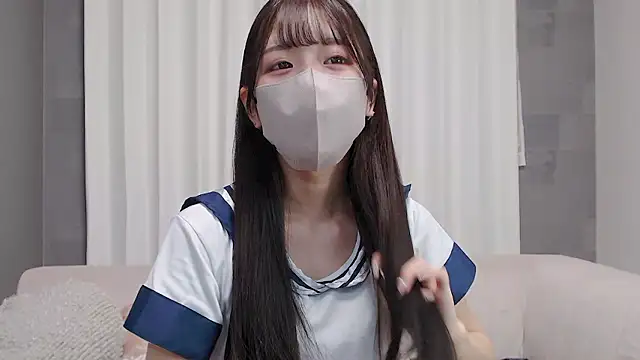 Snapshot of LOVE_MIREI_LOVE chatting on 11/07/25, 11:32 LOVE MIREI LOVE online show from 11/07/25, 11:32