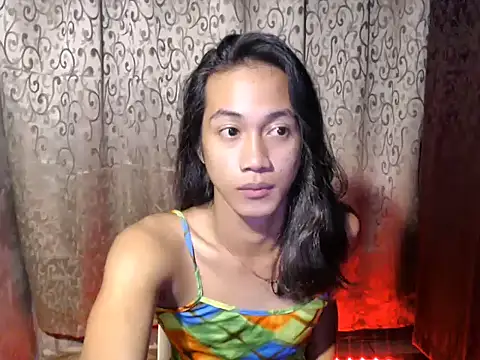 taylaxuxu online show from 11/13/25, 10:30