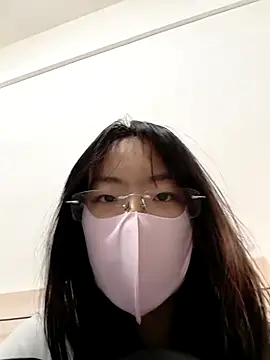 Snapshot of Xiaomao- chatting on 11/25/25, 11:32 Xiaomao- online show from 11/25/25, 11:32