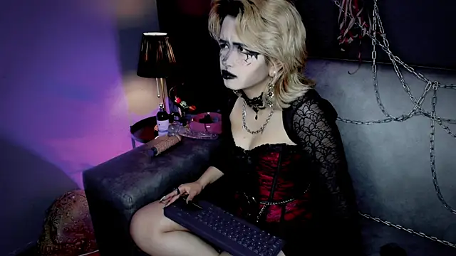 Navier   online show from 12/16/25, 09:31