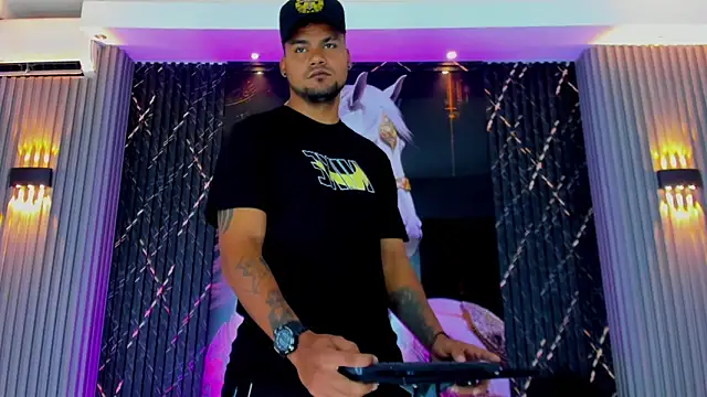 handsome boys22 online show from 01/11/26, 01:27