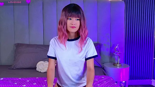 Tiny Dream online show from 12/20/25, 09:11