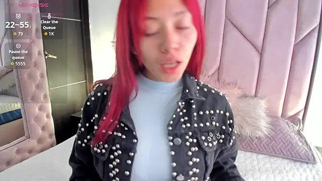 melanie roux   online show from 11/05/25, 11:54