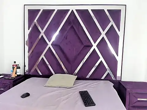 valentinaasm online show from 11/21/25, 12:26