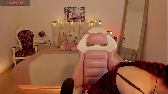 Amaraa couper1 online show from 10/31/25, 03:18