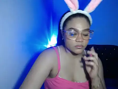 2moons full of love online show from 06/19/26, 02:43