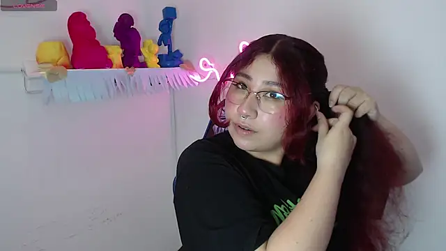 littlee red online show from 11/14/25, 10:07