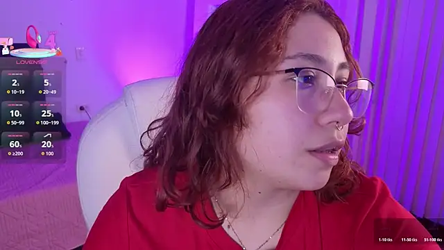 littlee red online show from 05/15/26, 07:54