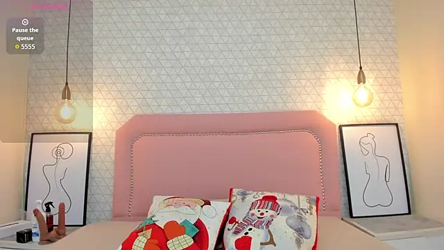 TAYLORMEYER1 online show from 12/04/25, 03:38