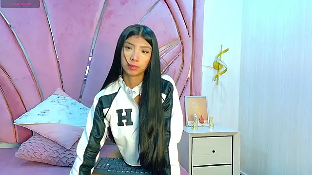 Isabella Marsh online show from 01/14/26, 12:55