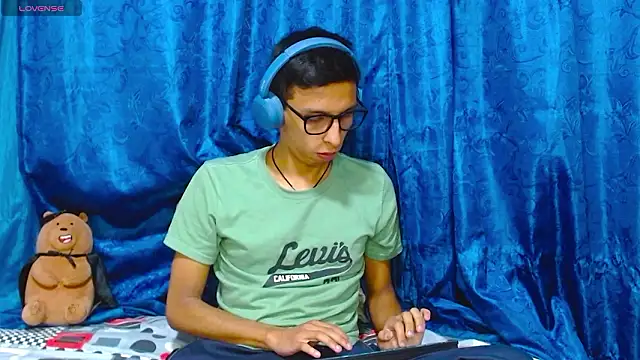 DavTwink3100 online show from 03/04/26, 01:33