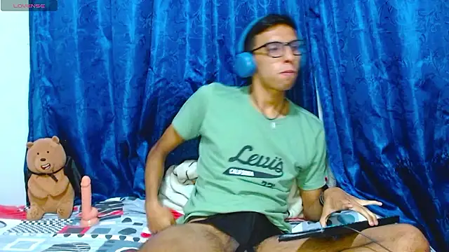 DavTwink3100 online show from 03/06/26, 01:35