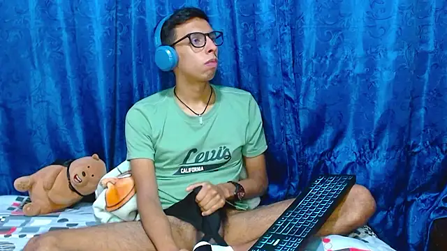 DavTwink3100 online show from 03/09/26, 01:53