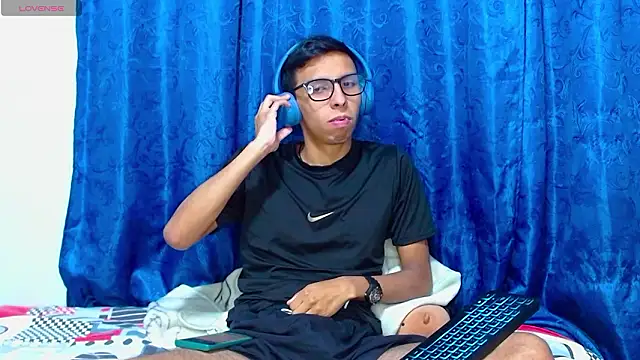 DavTwink3100 online show from 03/20/26, 01:54