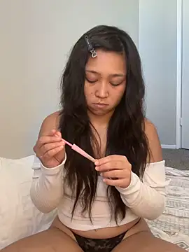 babygirlesme online show from 06/22/26, 11:57