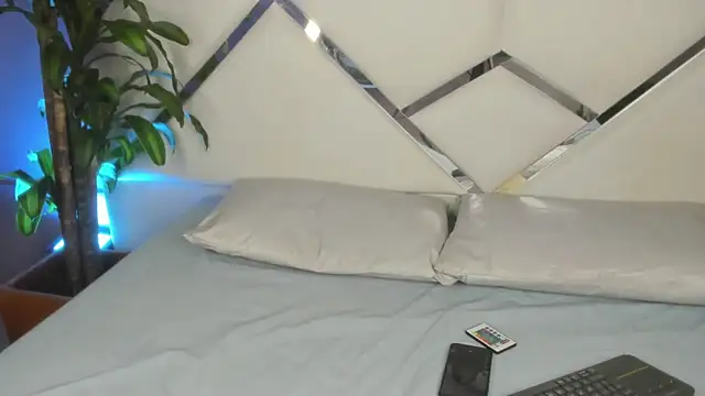 Emiliano Reyes online show from 11/20/25, 04:23